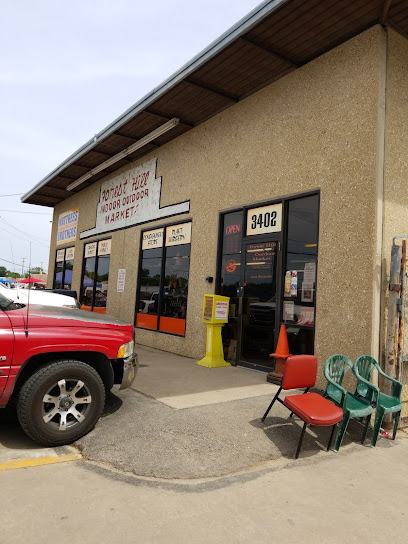 Forest Hill Indoor Outdoor Market, Fort Worth