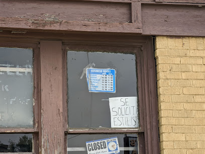 Estrella Barber & Beauty Shop, Fort Worth