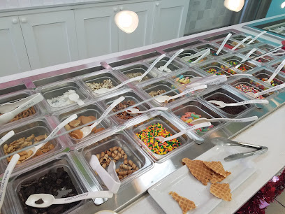 sweetFrog Premium Frozen Yogurt, Fort Worth