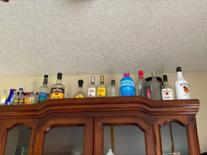 Royal Liquor Beer & Wine