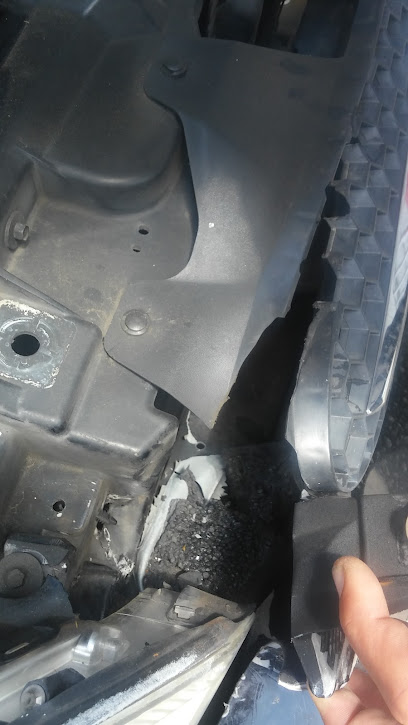 Medinas Muffler & Automotive